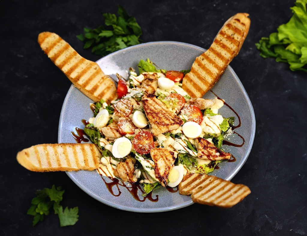 Caesar Salat